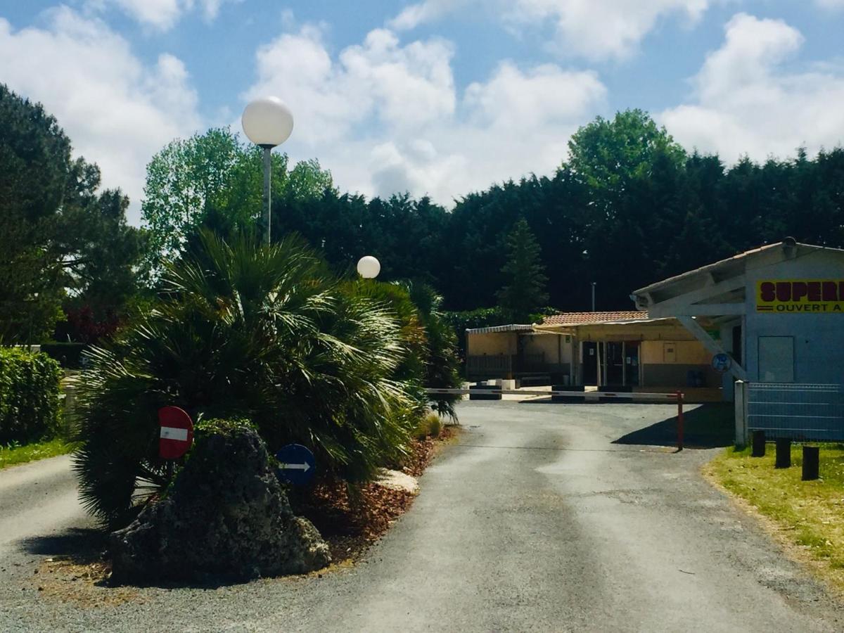 Mobil-Home La Palmyre - Zoo, Plage, Animations Les Mathes Luaran gambar